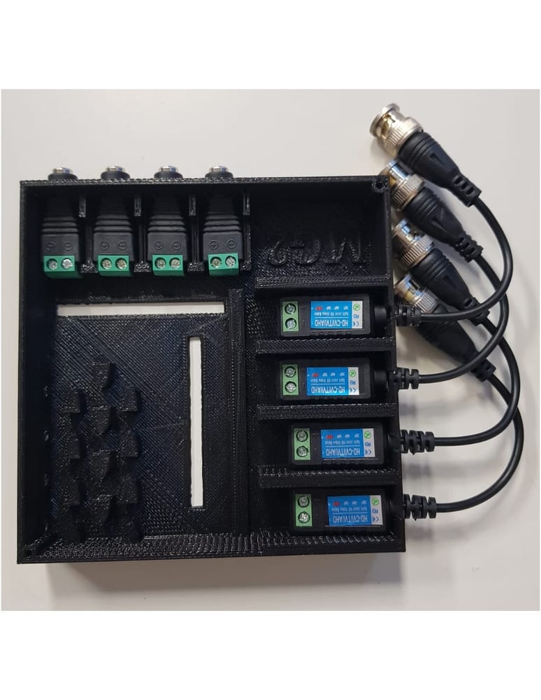 Caja Para 4